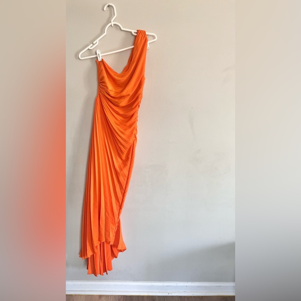 A. L.C Delfina Cut Out One Shoulder In Citrus Orange Asymmetrical Midi Dress Sz4 - Picture 4 of 9